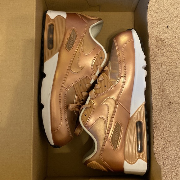 NIKE AIRMAX ROSE GOLD - Picture 6 of 7
